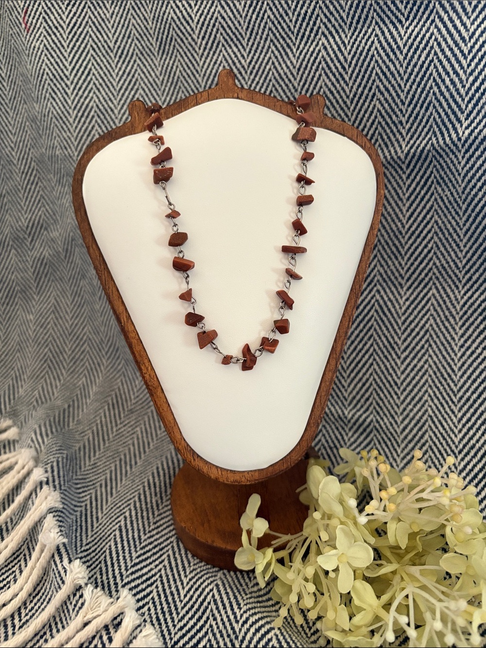 Earthy Brown Chip Stone Necklace for Women